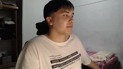 Snapshot of alexriversx chatting on March 17, 6:44 pm Alexander online show from March 17, 6:44 pm