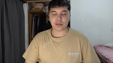 Snapshot of alexriversx chatting on March 27, 5:45 pm Alexander online show from March 27, 5:45 pm