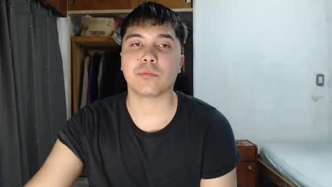 Snapshot of alexriversx chatting on March 28, 7:13 pm Alexander online show from March 28, 7:13 pm