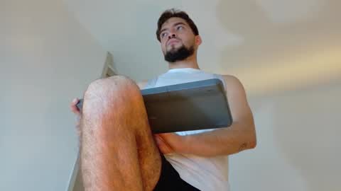 Snapshot of alextwunkk chatting on November 13, 11:03 pm Alex online show from November 13, 11:03 pm