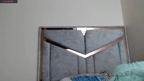 alex y luisa online show from February 21, 3:10 pm