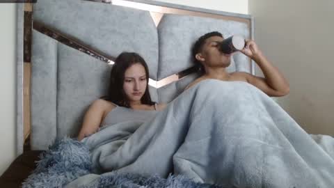 alex y luisa online show from September 18, 5:15 pm