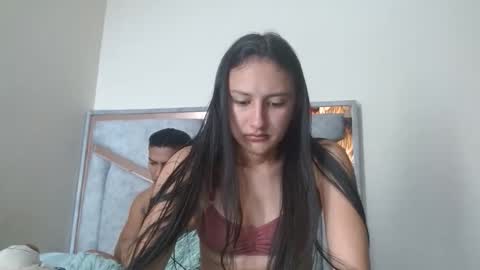 alex y luisa online show from February 6, 3:59 pm