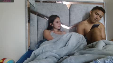 alex y luisa online show from March 16, 2:32 pm