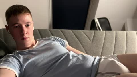 Alex online show from April 10, 6:01 pm