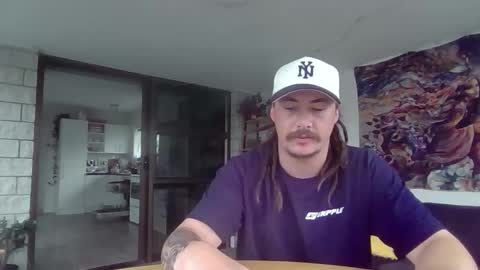 Alex online show from March 25, 3:23 am