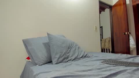 Alexxander Hall online show from December 19, 2:40 am