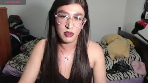 Snapshot of alexxiatouch chatting on February 25, 12:09 am AlexxiaTouch online show from February 25, 12:09 am