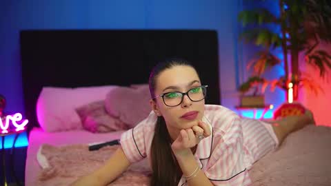 Alexxis Rae online show from November 5, 4:34 am