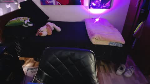 ALEXXX MORRIS online show from April 11, 3:16 pm