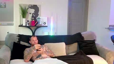 Snapshot of alexxxzander1 chatting on July 11, 7:38 pm Alex online show from July 11, 7:38 pm