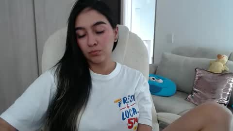 alexyferrer1 online show from March 16, 7:40 pm