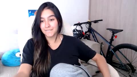 Snapshot of alexyferrer1 chatting on June 9, 9:26 pm alexyferrer1 online show from June 9, 9:26 pm