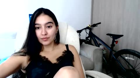 Snapshot of alexyferrer1 chatting on June 23, 8:51 pm alexyferrer1 online show from June 23, 8:51 pm
