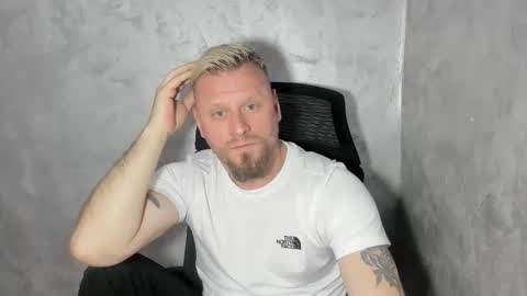 Snapshot of alexyno2020 chatting on March 23, 7:07 pm alexyno2022 ONLYFANS online show from March 23, 7:07 pm