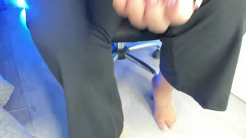 aleya_black online show from May 27, 2:08 am