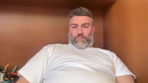 Snapshot of alfali chatting on May 23, 12:31 pm alfali online show from May 23, 12:31 pm