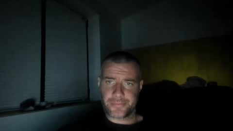 alfiesolomons87 online show from May 22, 7:52 pm
