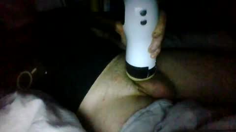 Edgarrrdd1021 online show from June 23, 5:16 am