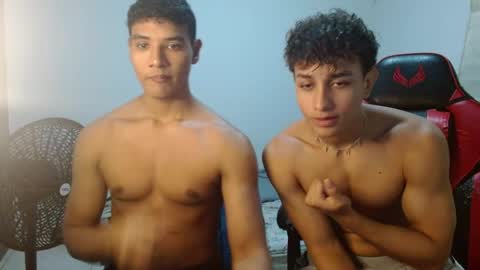 alfred_cantillo online show from October 3, 4:42 am