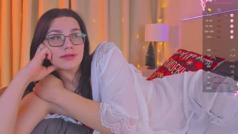 Snapshot of alfred_jones chatting on January 9, 3:15 am Alfreda online show from January 9, 3:15 am