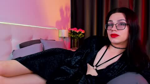 Snapshot of alfred_jones chatting on January 23, 9:39 pm Alfreda online show from January 23, 9:39 pm