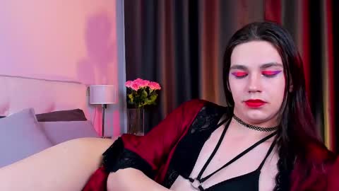 Snapshot of alfred_jones chatting on February 20, 10:37 am Alfreda online show from February 20, 10:37 am