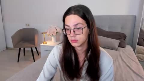 Snapshot of alfred_jones chatting on September 21, 10:39 am Alfreda online show from September 21, 10:39 am