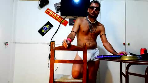 Snapshot of alfredopantuso chatting on March 30, 7:31 am alfredopantuso online show from March 30, 7:31 am