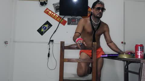 Snapshot of alfredopantuso chatting on March 31, 5:19 am alfredopantuso online show from March 31, 5:19 am