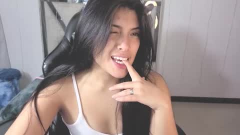 Carolina Join The Fan Club  online show from March 16, 1:00 am