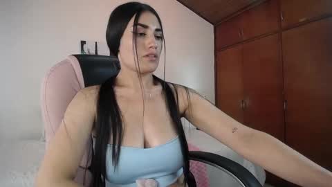 Alheli online show from February 25, 6:09 pm