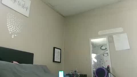 ali_tayler online show from February 13, 3:41 pm