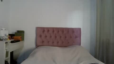 Alia  online show from February 13, 5:11 pm