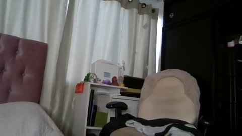 Snapshot of alia_lombardi chatting on December 2, 12:29 pm Alia      Anjali  online show from December 2, 12:29 pm