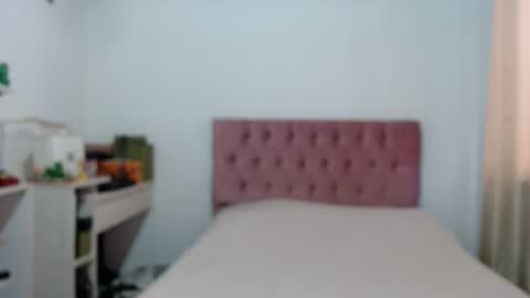 Snapshot of alia_lombardi chatting on October 18, 12:06 pm Alia      Anjali  online show from October 18, 12:06 pm