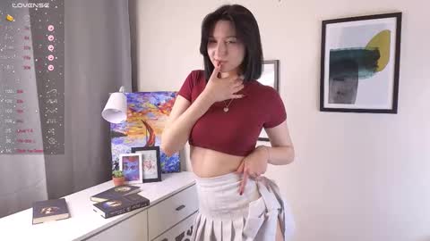 Snapshot of alia_nemra chatting on March 22, 9:07 pm Eva online show from March 22, 9:07 pm