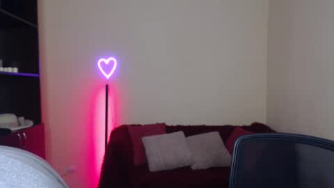 Alianna online show from February 2, 3:28 pm