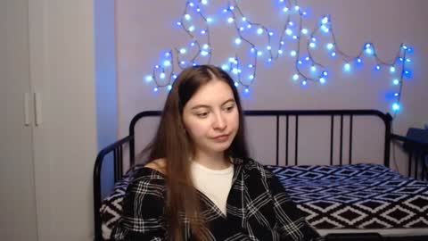 Snapshot of alice_________________________ chatting on January 9, 5:00 pm Alice online show from January 9, 5:00 pm