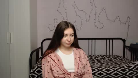 Snapshot of alice_________________________ chatting on January 10, 2:55 pm Alice online show from January 10, 2:55 pm