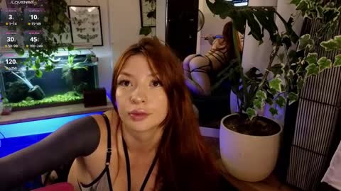 Snapshot of alice_baudelaire chatting on October 16, 12:33 am Alicia online show from October 16, 12:33 am