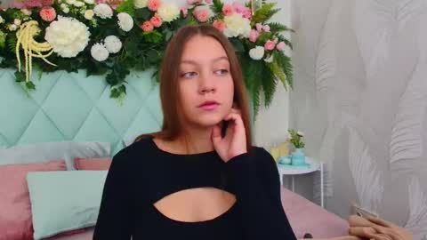 Alice in Wonderland  online show from October 12, 6:01 am