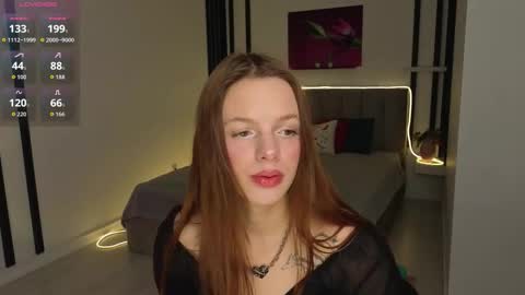 Alice online show from September 12, 8:20 pm