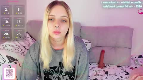 alice_halle online show from March 11, 7:58 am