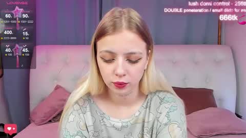 alice_halle online show from October 6, 1:14 am