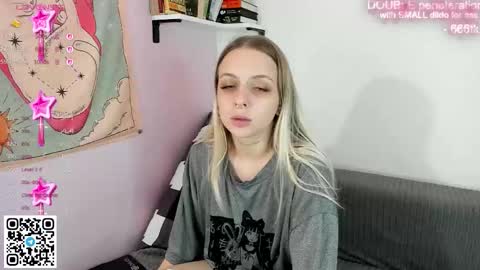 alice_halle online show from November 14, 3:44 pm