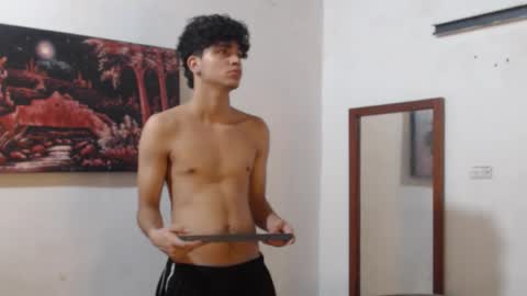 alice online show from November 16, 8:25 pm