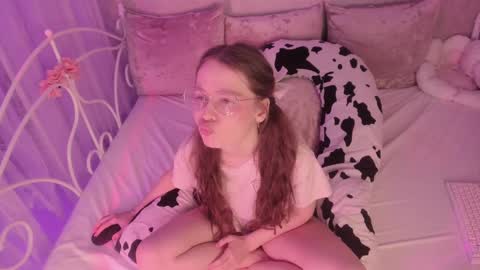 Alice online show from March 1, 3:10 am