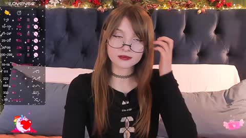 Snapshot of alice_langley chatting on February 4, 11:38 am Alice 3 online show from February 4, 11:38 am