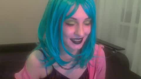 Snapshot of alice_lemon_new chatting on April 24, 6:32 pm alice_lemon_new online show from April 24, 6:32 pm